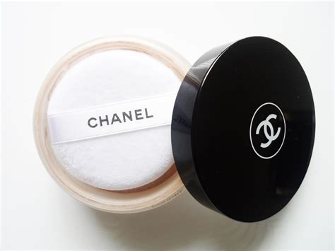 Chanel powder for canvas